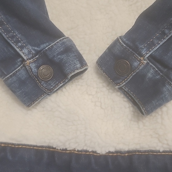 4T shearling jacket - Picture 4 of 5